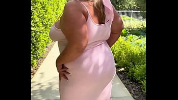 Living life as a sun kissed goddess