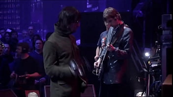 Liam y noel gallagher eyaculan un temazo en vivo Liam y noel gallagher eyaculan un temazo en vivo