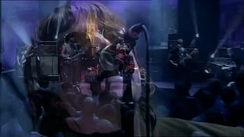 Liam y noel gallagher eyaculan un temazo en vivo