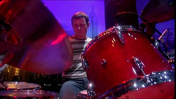 Liam y noel gallagher eyaculan un temazo en vivo