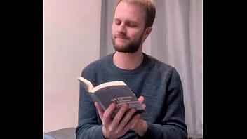 Je peu prendre mon temps pour t'expliquer aussi si jamais #gay #cuteboy #malemodel #bisexual #bi #frenchman #modeling #p