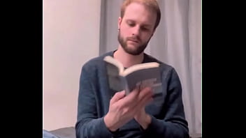 Je peu prendre mon temps pour t'expliquer aussi si jamais #gay #cuteboy #malemodel #bisexual #bi #frenchman #modeling #p