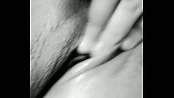 Perrita pidiendo verga