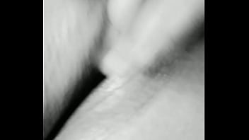 Perrita pidiendo verga