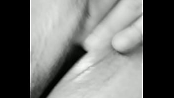 Perrita pidiendo verga