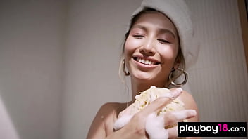 Smoking hot naked latin beauty relaxing in the bath