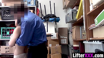 Officer decides to turn the tables and humiliate the suspect in return for their freedom lifterxxx