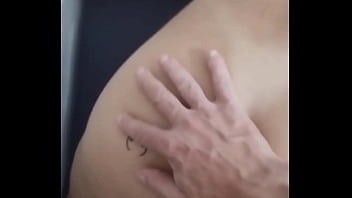 Ruiva safada fala pro marido que vai na praia e vai no seu vizinho sentar na pica e levar gozada na cara Ruiva safada fala pro marido que vai na praia e vai no seu vizinho sentar na pica e levar gozada na cara
