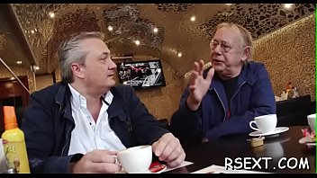 Lascivious Hottie Gives Hot Blowjob thumbnail