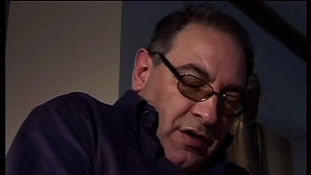 The old man and the horny milf for a good anal fuck