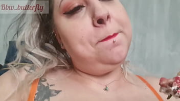 Chocolate nipples sucking and squirt