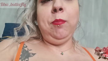 Chocolate nipples sucking and squirt