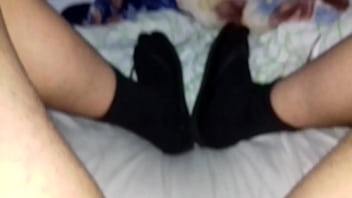 Estava Com Muito Tesão Quando Tirei O Tênis E As Havaianas Só Me Fizeram Gozar thumbnail