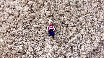 Mia mimi giantess's pussy