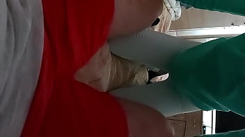 Shy 18 year old roommate surprises me by sucking my dick until she get all my cum