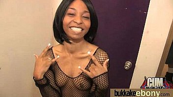 Ebony Girlfriend Takes Huge Loads Of Cum On Her Face 17 thumbnail