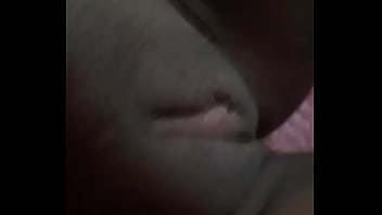 Namorada se tocando na net