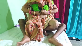 भाभी ने अपनी ब्लाउज खोल कर चुदाई कारवाई अपने छोटे देवर जी से