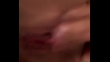 En Casita Sola Esperando A Mi Ex thumbnail