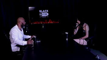 Gravou com o pai do carmona os personagens que as chamam prega muito o luciferanismo e a umbanda paty raven watch sheer red