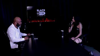 Gravou com o pai do carmona os personagens que as chamam prega muito o luciferanismo e a umbanda paty raven watch sheer red