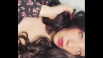 Kissing i hope they caught us whether they like or not