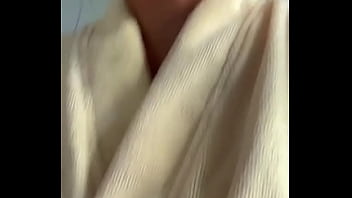 Play with me i’m bored