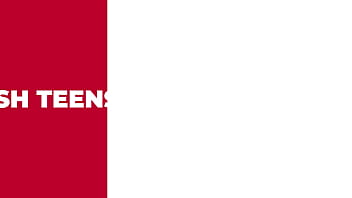 Redhead bffs kiss before making each other cum