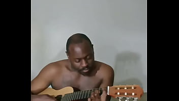 Re singing a few more songs for free that reminds myself of cleaning happening 3