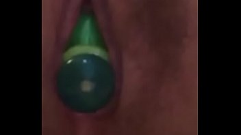 Busting a quick nut with my hitachi while stuffing my loose cunt