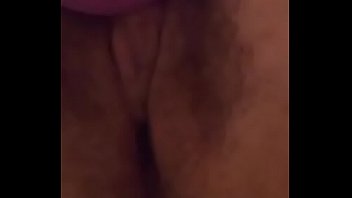 Busting a quick nut with my hitachi while stuffing my loose cunt