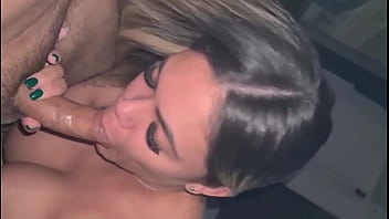 Rangel carlos mamando gostoso a piroca do cliente até levar leitinho