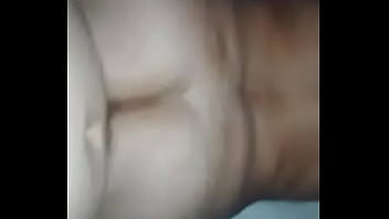 Esposa cojiendo de a perrito