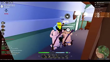 2 chilenos e 1 mexicano fodem uma argentina tesão na estação de trem