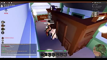 2 chilenos e 1 mexicano fodem uma argentina tesão na estação de trem