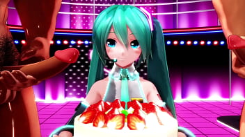 Miku celebra su cumpleaños con sus amantes