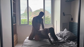 Fuckingpussy com creampie na turista do rio completo no sheer