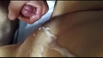 Gozada em cima da bucetinha