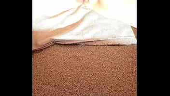 Lips and clit exposed