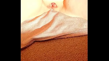 Lips and clit exposed