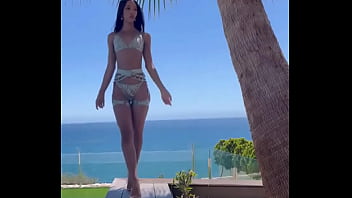 My bikini’s a little tight could you take it off for me lialyenn