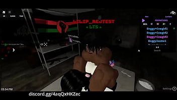 My ex bsfs gf got blacked in roblox condo
