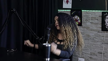 O homem não conseguia ficar de pau duro com duas mulheres e tem paciência zero charllottye watch sheer red O homem não conseguia ficar de pau duro com duas mulheres e tem paciência zero charllottye watch sheer red