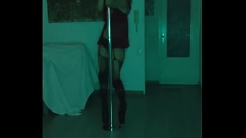 Amateur opens the bar dances and strips naked while people watch her