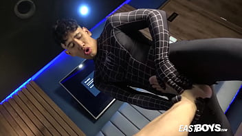 In The Hot Streets Of Latin America You Can Meet Lots Of Beautiful Young Colombian Boys With Muscular Bodies And Hot Bl**d It Was No Different Today When Mr Handjob Went For A Walk Around The Neighborhood And Visited Local Sights thumbnail