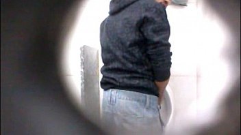 Banheirão Putinho Pelo Buraco Da Glória thumbnail