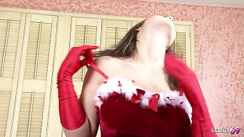 Big bouncing saggy tits mature wife beverly hills suprised with deep creampie casting sex at christmas
