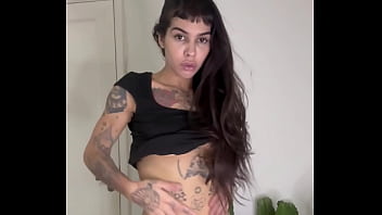 Free my sub worship my body feel my mouth and receive a gift pov