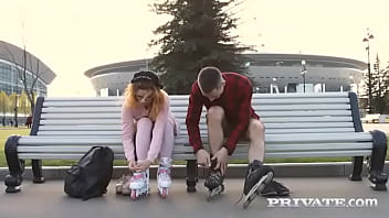 Karry slot anal debut