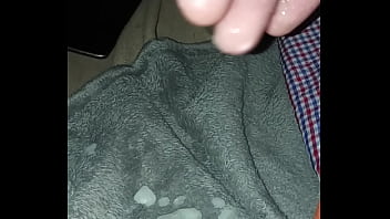 Zohorny123 busting a nut